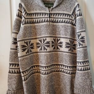 Eddie Bauer Size Large Mens 80% wool sweater